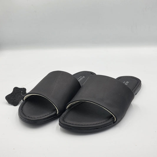 One Band Sandal